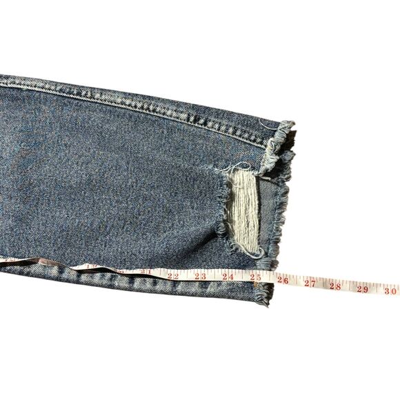 Good American Good Curve Straight Fray Hem Crop Jeans- Size 6/28 - Picture 7 of 9